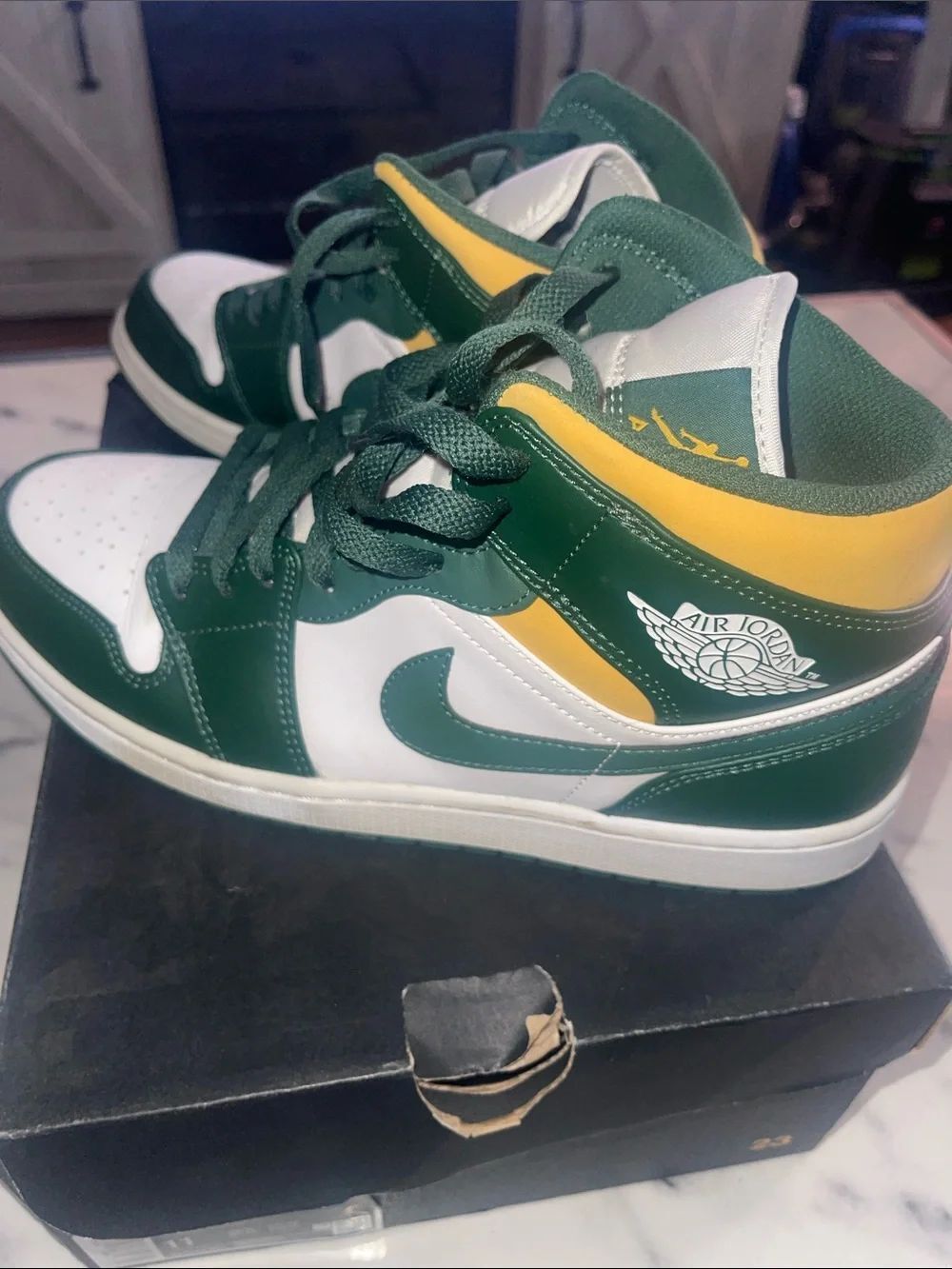 Nike Air Jordan 1 Mid White Green Yellow